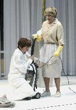 Naomi Jacobson (left) and Sarah Marshall